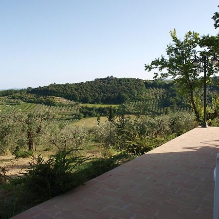 مونتيفالكو Agriturismo Camiano Piccolo المظهر الخارجي الصورة