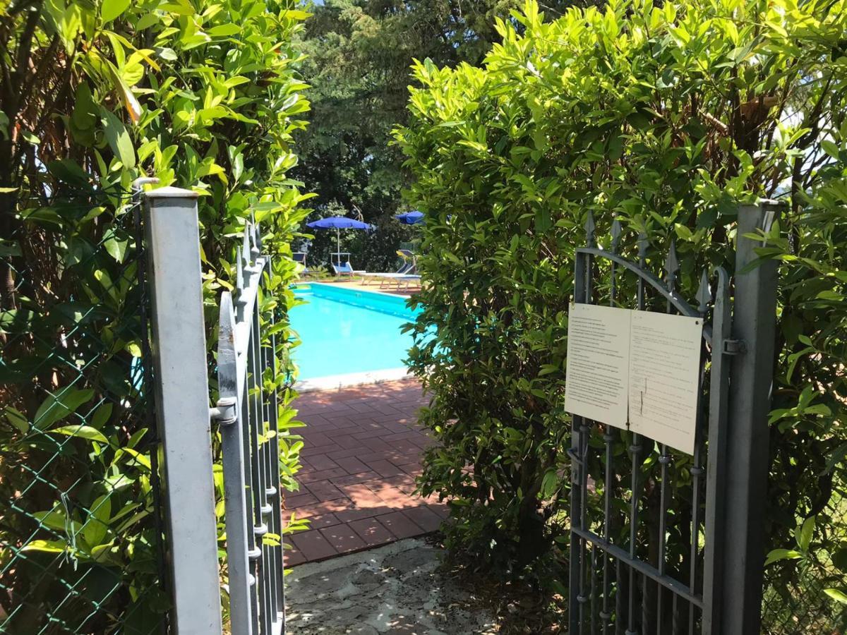 مونتيفالكو Agriturismo Camiano Piccolo المظهر الخارجي الصورة