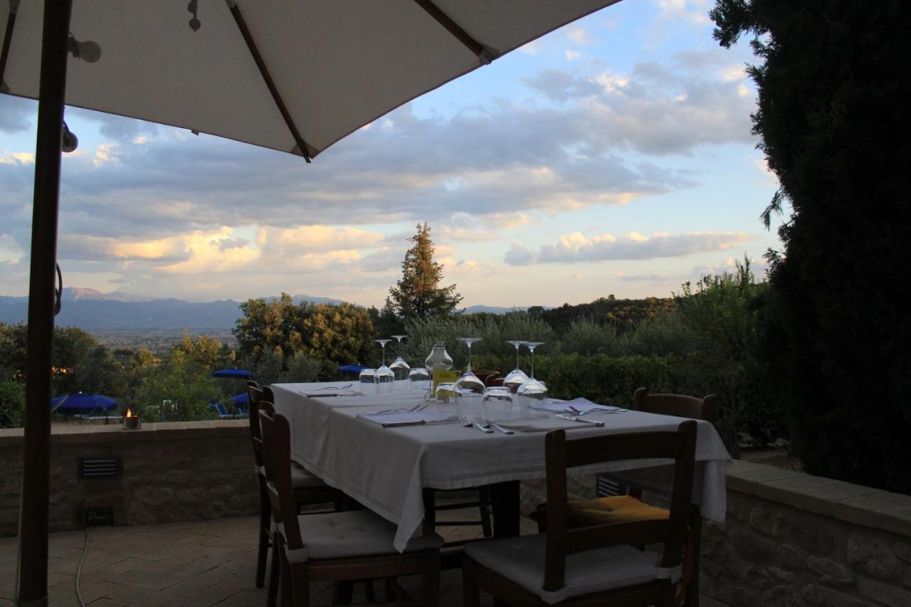 مونتيفالكو Agriturismo Camiano Piccolo المظهر الخارجي الصورة