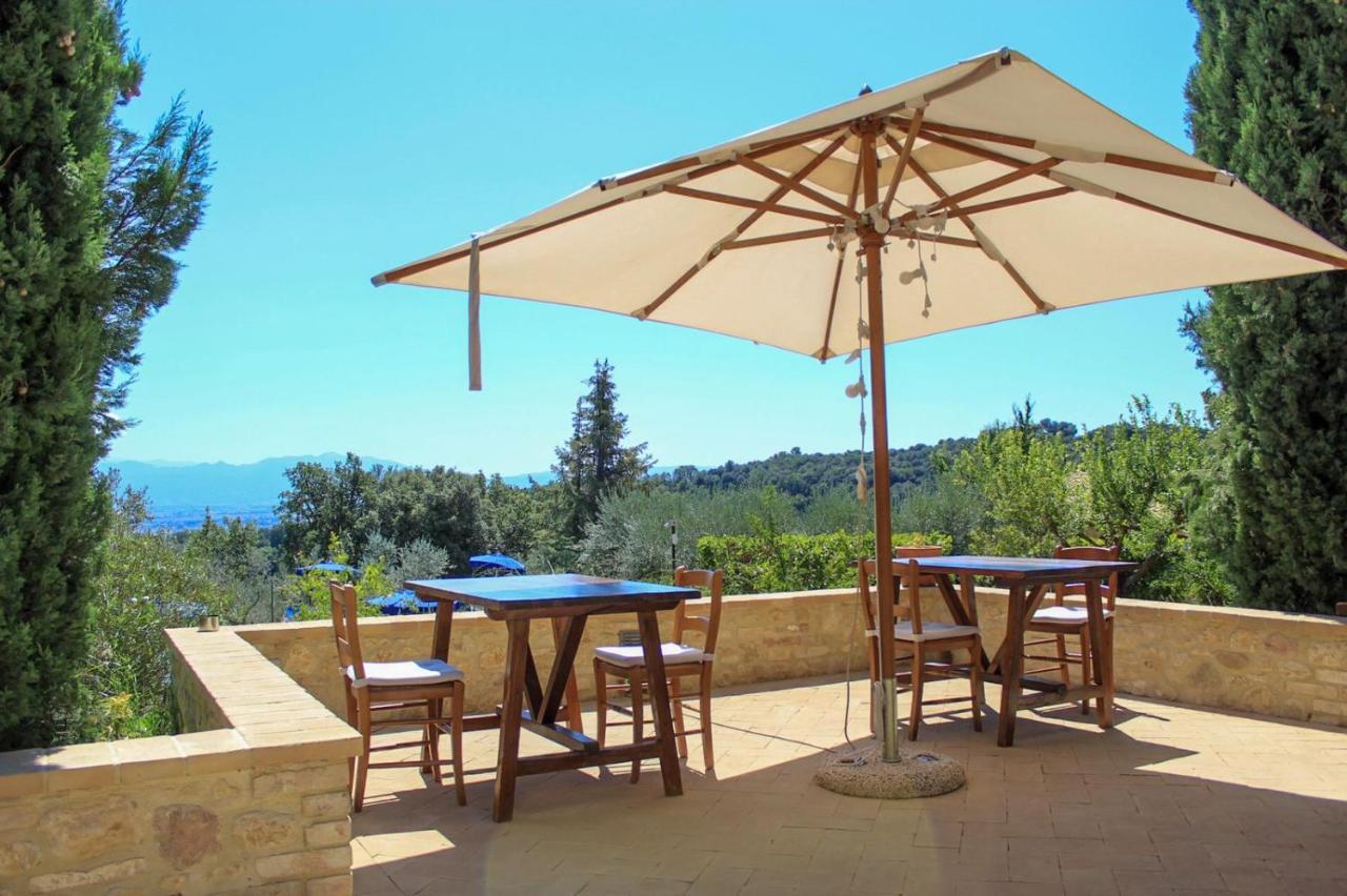 مونتيفالكو Agriturismo Camiano Piccolo المظهر الخارجي الصورة