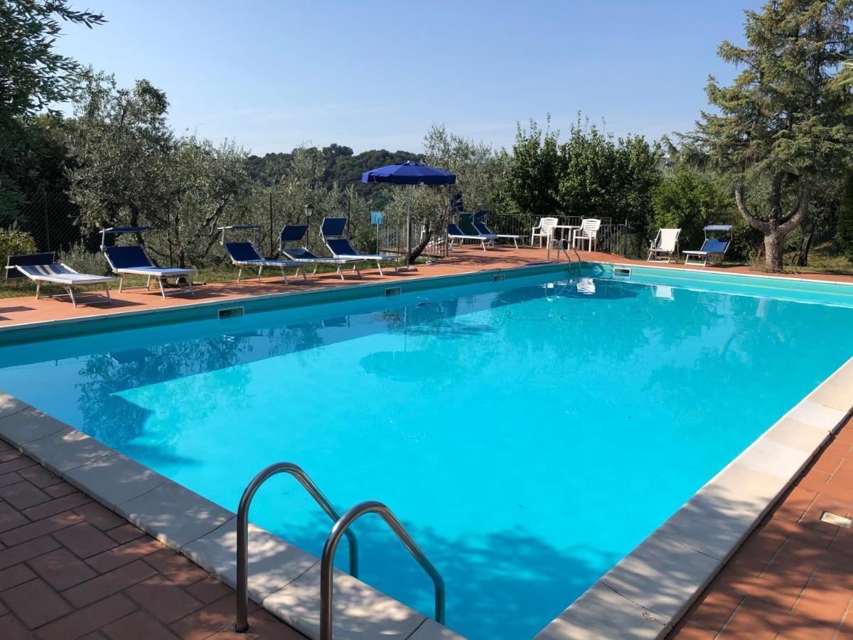 مونتيفالكو Agriturismo Camiano Piccolo المظهر الخارجي الصورة