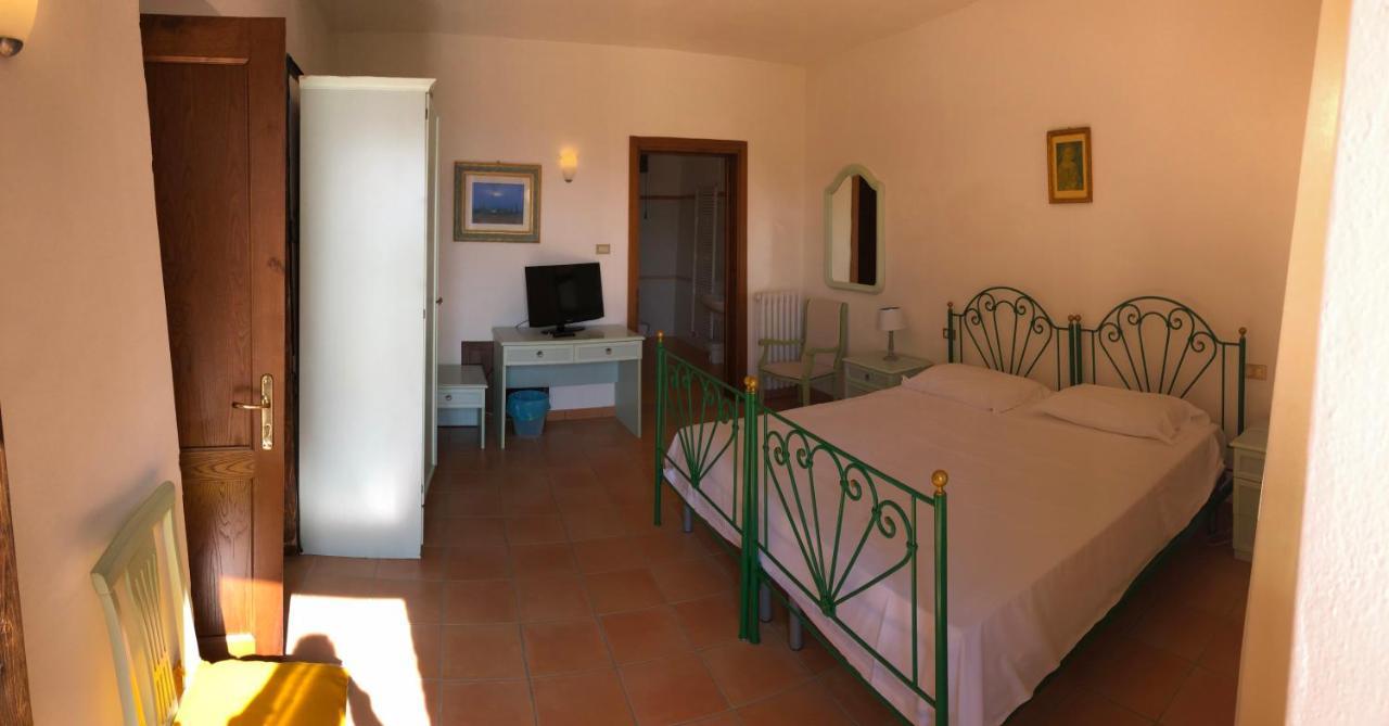 مونتيفالكو Agriturismo Camiano Piccolo المظهر الخارجي الصورة