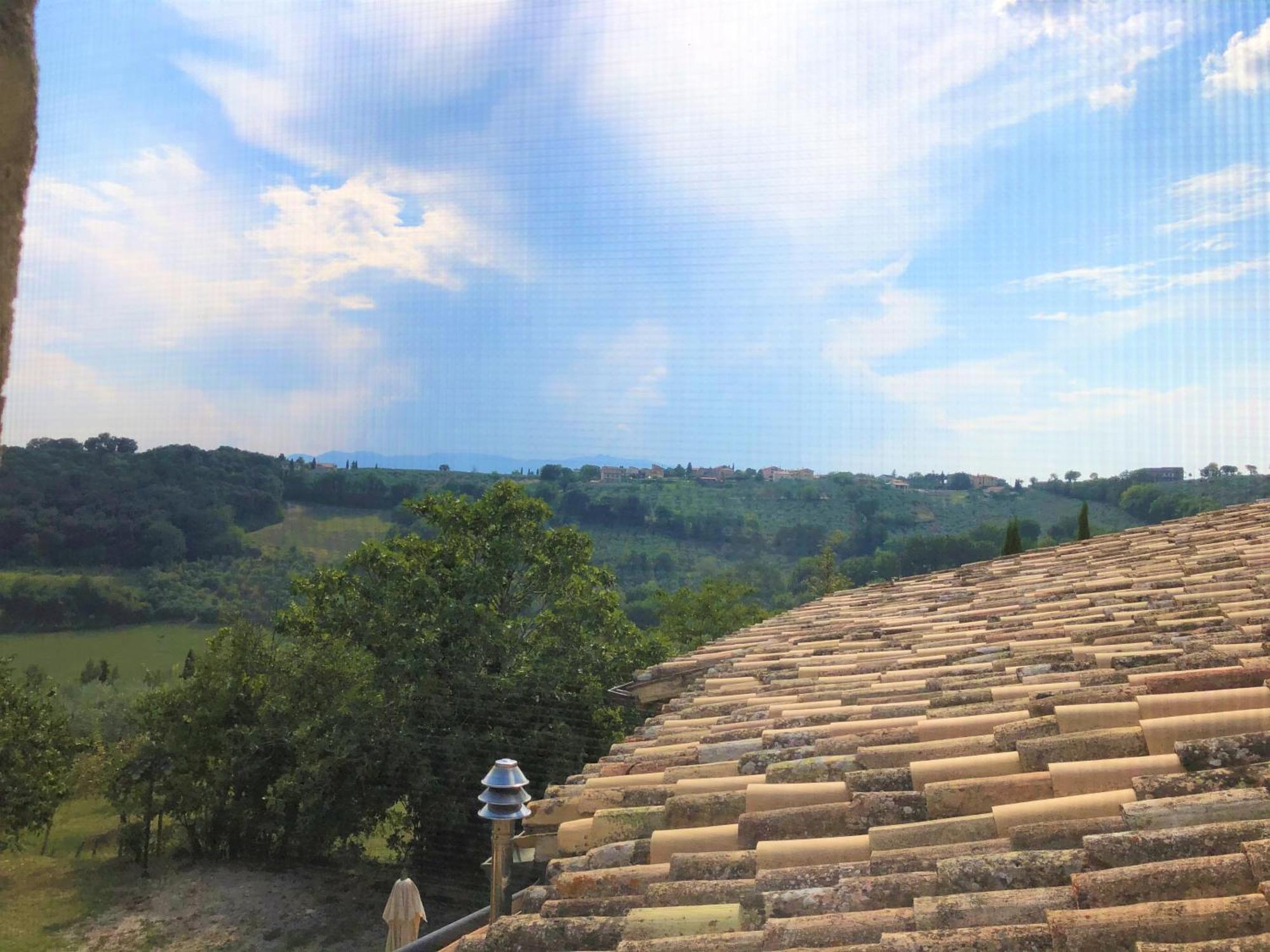مونتيفالكو Agriturismo Camiano Piccolo الغرفة الصورة